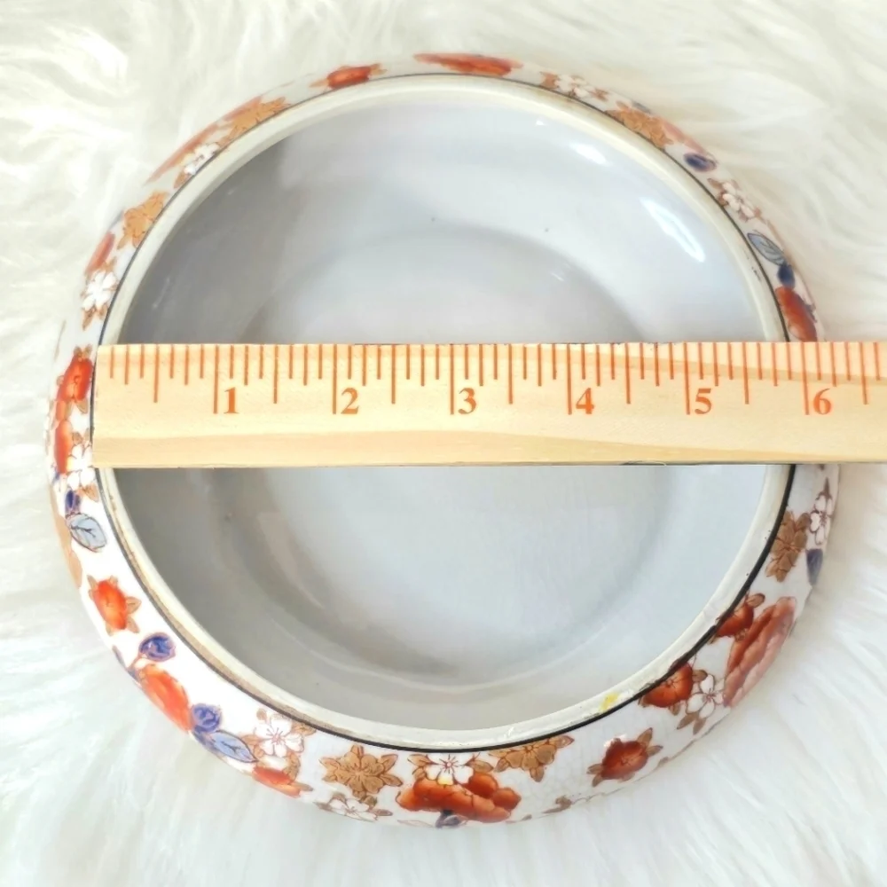 Vintage Collectible Chinese Asian Floral Round Jewelry Porcelain Trinket Box